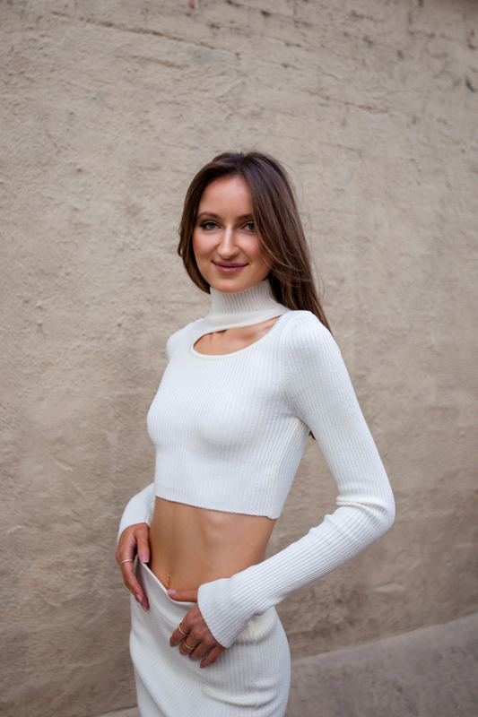 Cut Out Top Long Sleeve Ivory